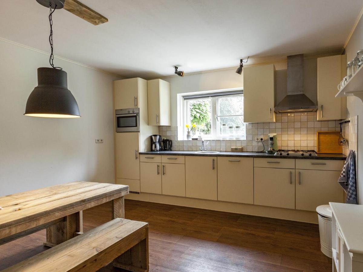 Charming Holiday Home Near Beach In Meliskerke Eksteriør billede