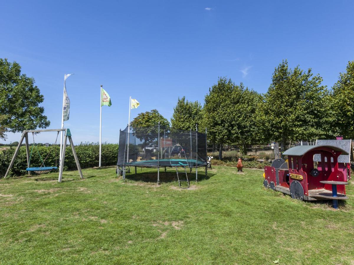 Charming Holiday Home Near Beach In Meliskerke Eksteriør billede